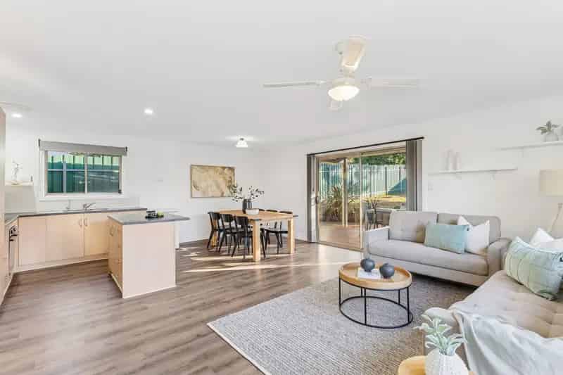 Modern Living Meets Country Charm in Prime Nairne Location