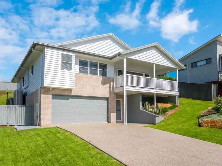 Buy House in Goonellabah with Four Bedrooms and Modern Features