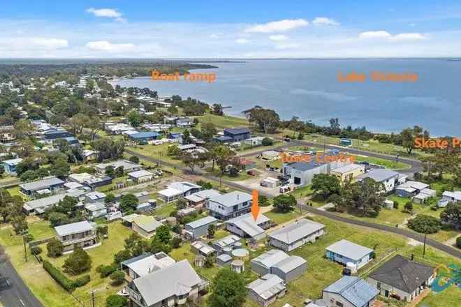 House For Sale in Loch Sport, Victoria