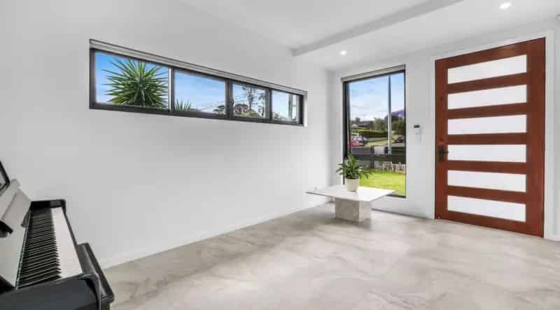 2 rooms house of 303 m² in Sydney