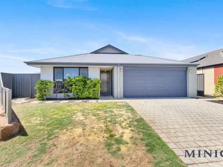 4 Bed 2 Bath Family Home Byford Lap Pool Alfresco