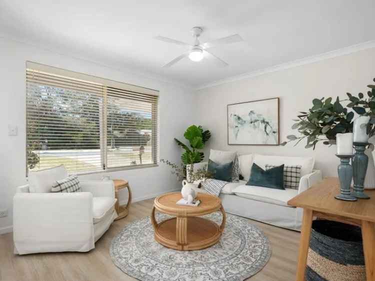 House For Rent in City of Cockburn, Western Australia