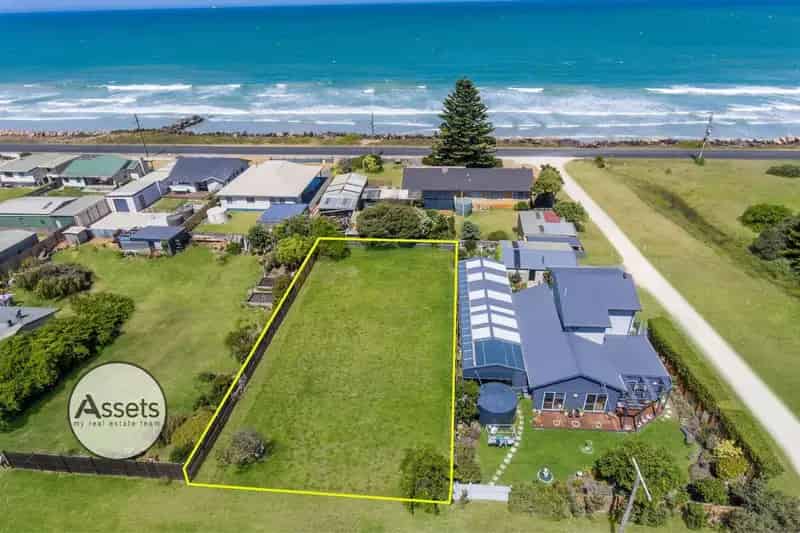 Build Your Dream Home on Prime Coastal Block Near the Sea