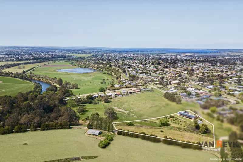 Rural property For Sale , 2B, Ballantine Street, Bairnsdale, Victoria