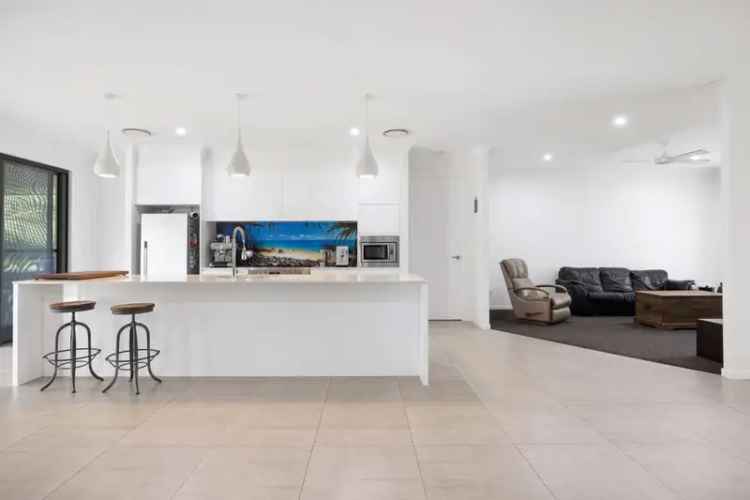  For Sale in Sunshine Coast Regional, Queensland