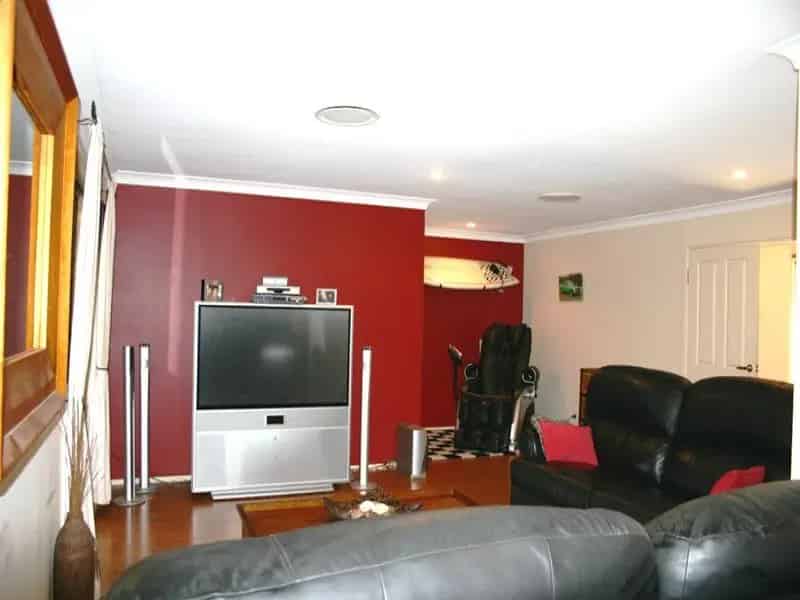 Real Estate For Sale - 40 Clerkenwell Street - Ambarvale , NSW