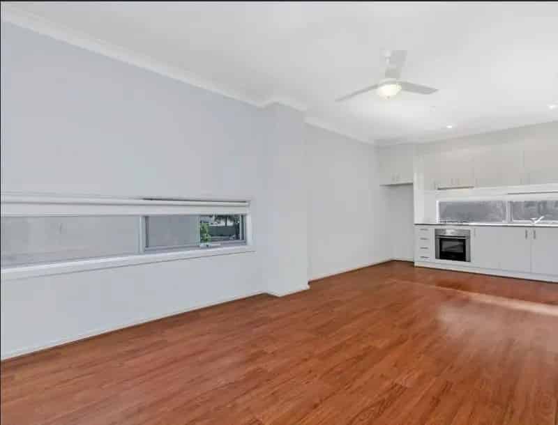3 rooms house of 75 m² in Adelaide