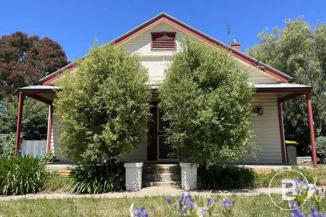 House For Rent in Maryborough, Victoria