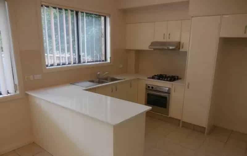 3 rooms house of 185 m² in Sydney