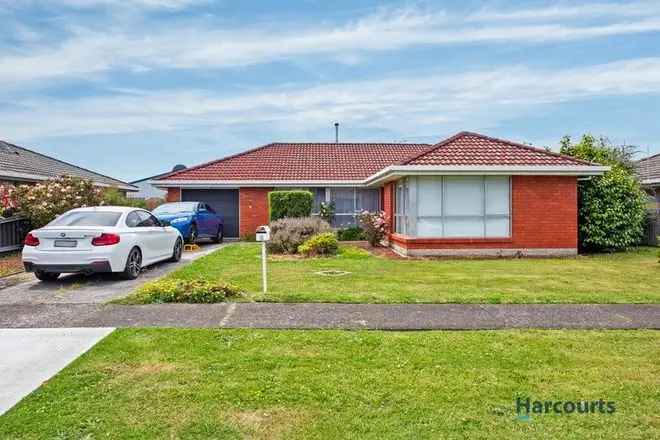 House For Sale in 9, Cluan Crescent, Ulverstone, Tasmania