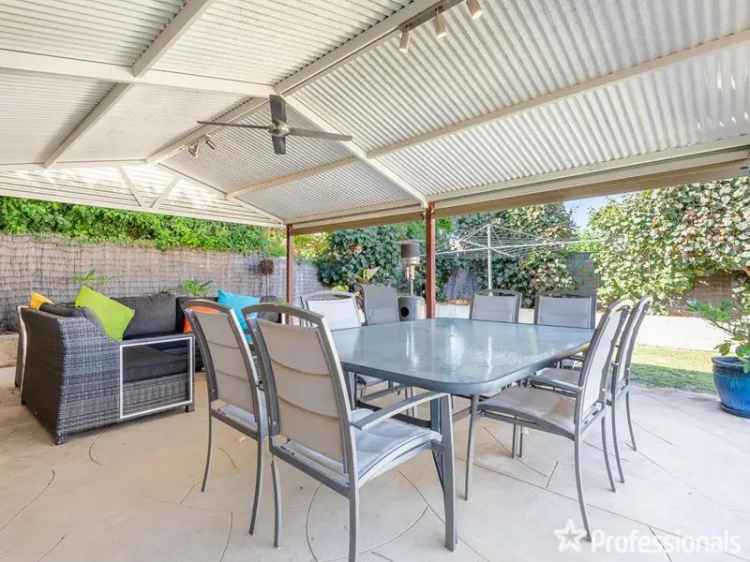 House For Sale in 9, Wandoo Road, City Of Kalamunda, Western Australia