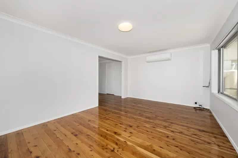 Real Estate For Lease - 28 Dalton Avenue - Kanwal , NSW
