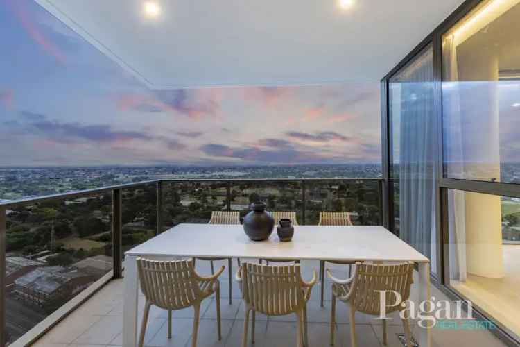 5 Bedroom 580m² Beachfront Family Home Melbourne