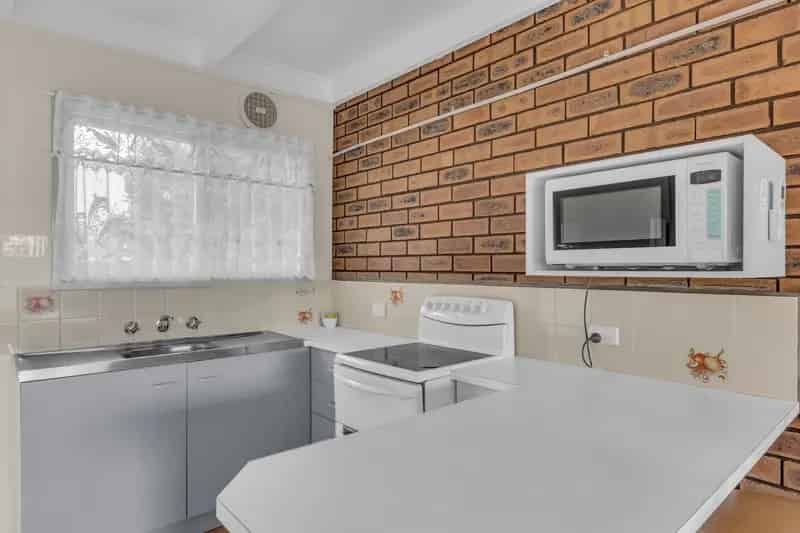 Rent Holiday Apartment in Fishpen Merimbula with Pool and Gardens