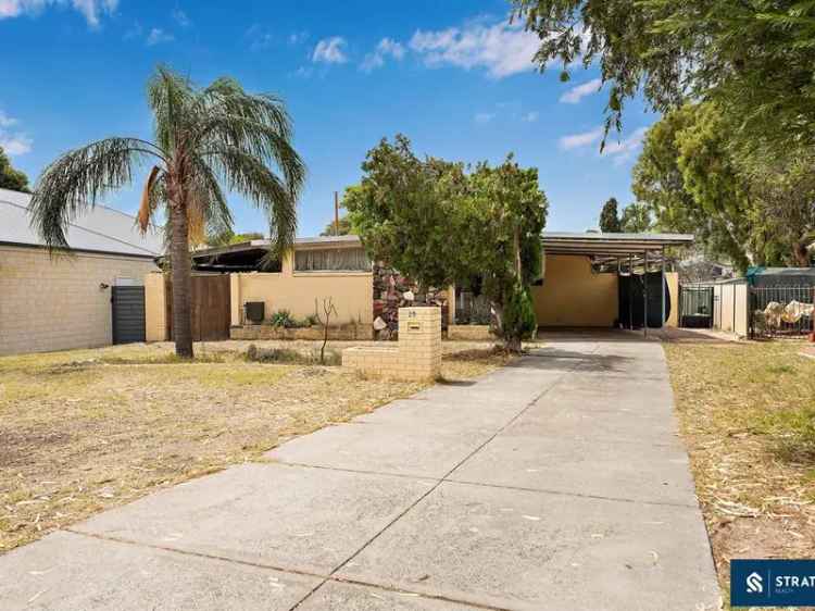 House For Sale in City of Canning, Western Australia