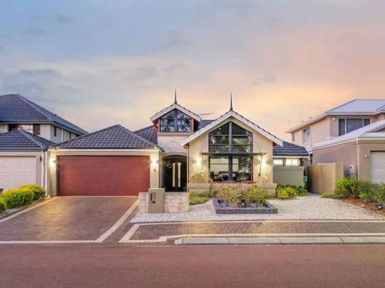 House For Sale in City of Stirling, Western Australia