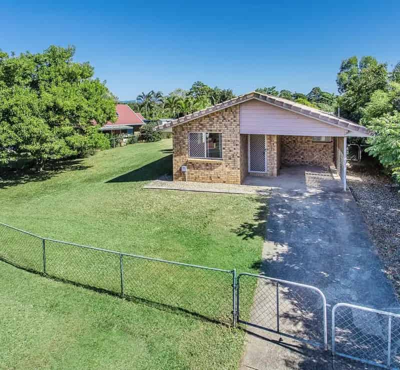 Real Estate For Lease - 17 Wyena Street - Kallangur , QLD