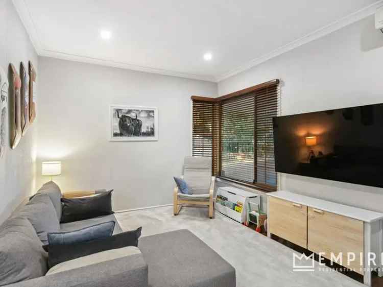 House For Sale in City of Cockburn, Western Australia