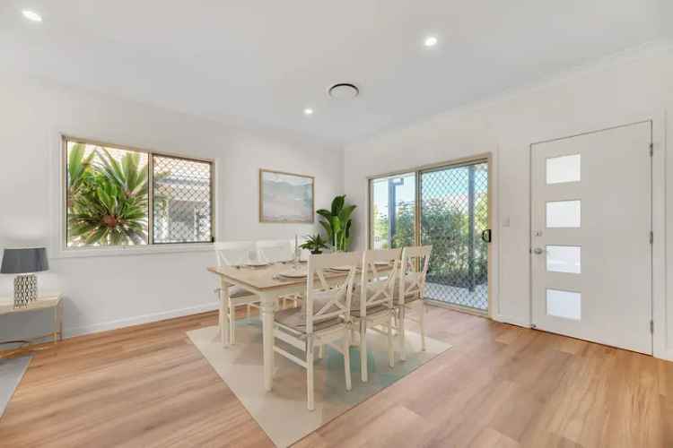 Buy Retirement Estate Unit in Caloundra with Modern Features