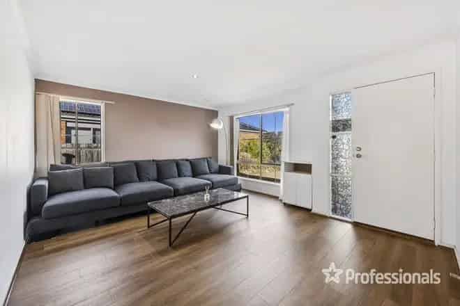 House For Sale , 17, Oldtrack Place, Melbourne, Victoria
