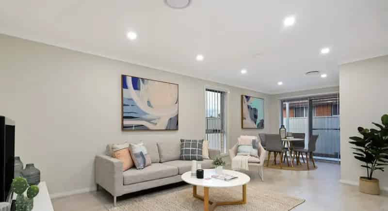 Street Facing Modern Four Bedroom Townhouse!
