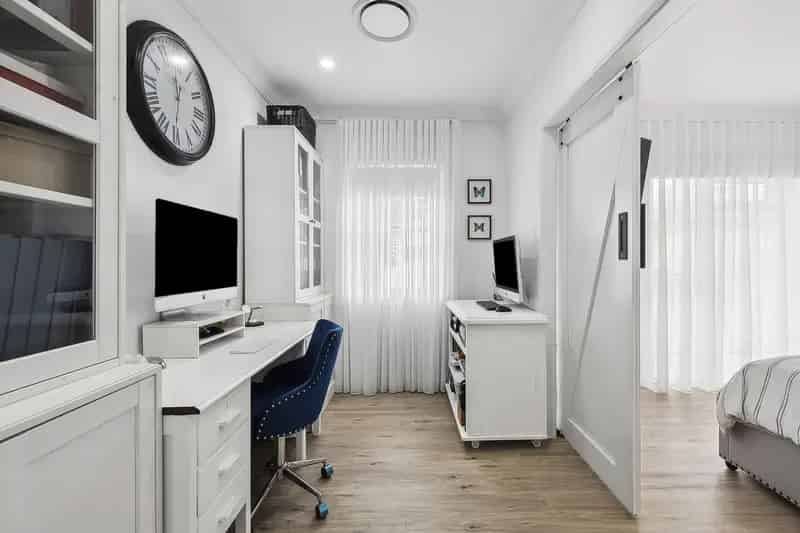 Rent beachside retreat house in Coolum with luxurious features