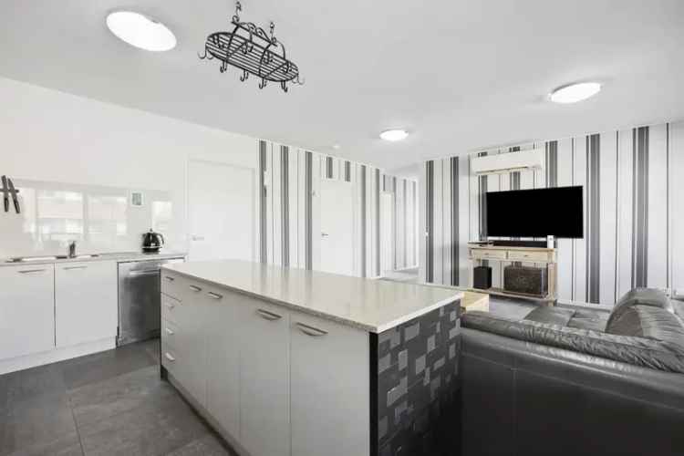 Apartment For Sale in District of Belconnen, Australian Capital Territory