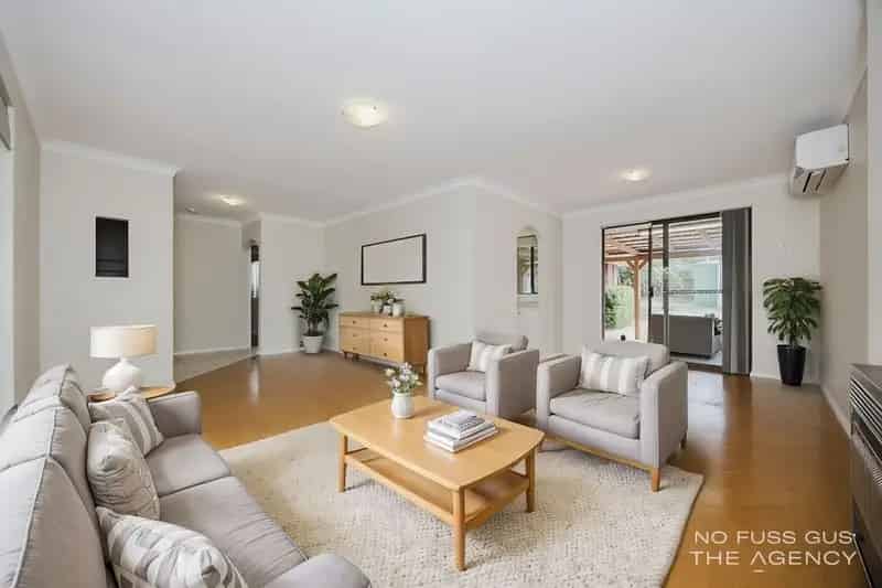 Buy House Greenwood 4 Bedrooms 2 Bathrooms Spacious Living Areas