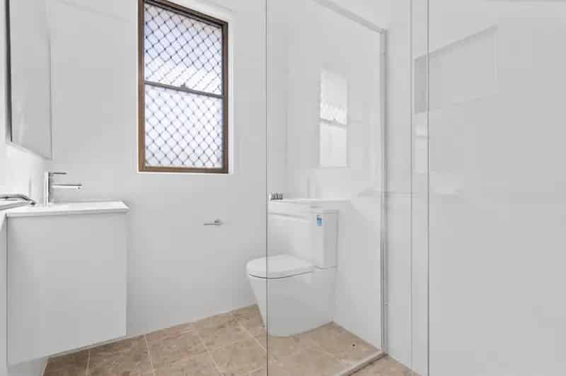 For Lease Beautifully Renovated Home with Lake Views in Warrawong