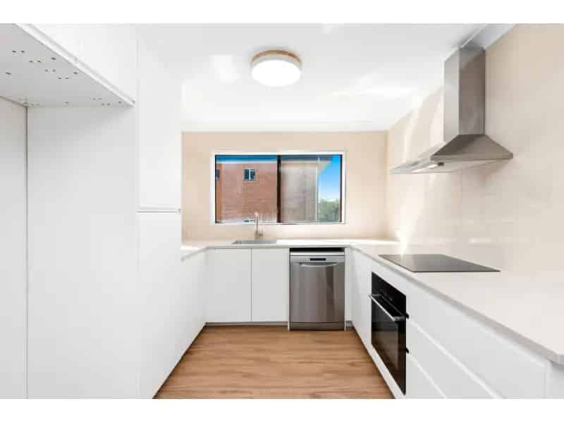 Spacious Fully Renovated Apartment
