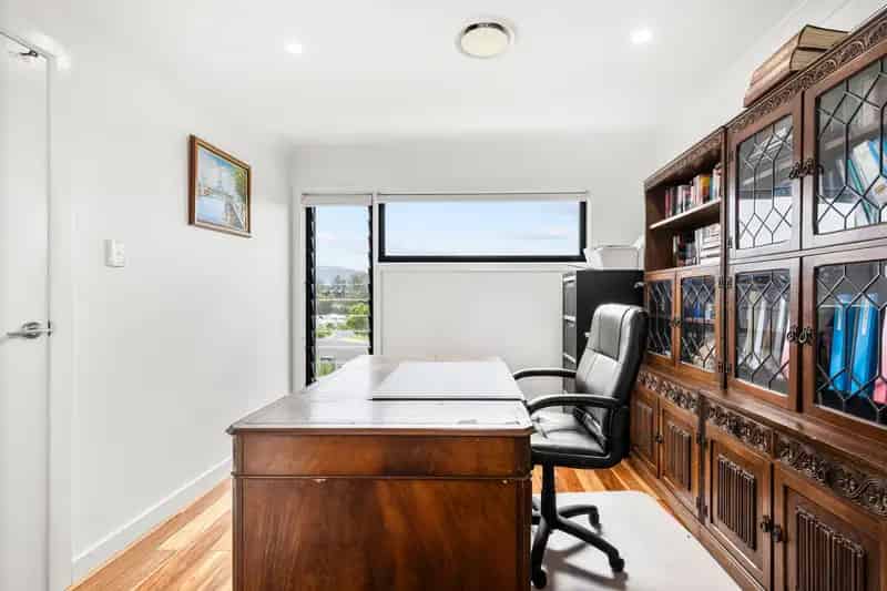 Buy House in Berry with Pool and Modern Features