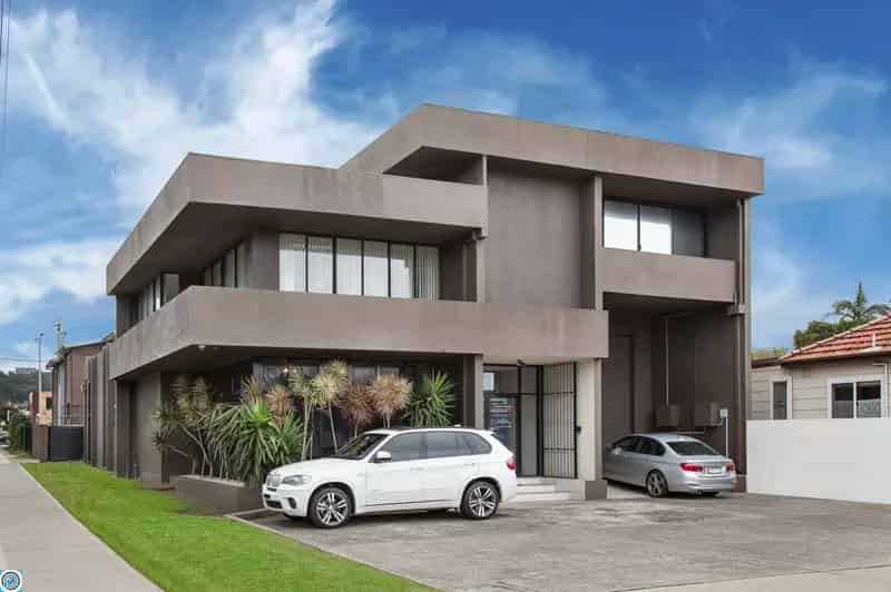 Real Estate For Commercial Lease - 2/38 Swan Street - Wollongong , NSW