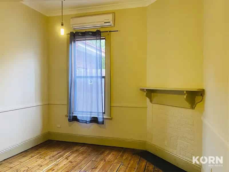 3 rooms house of 102 m² in Adelaide