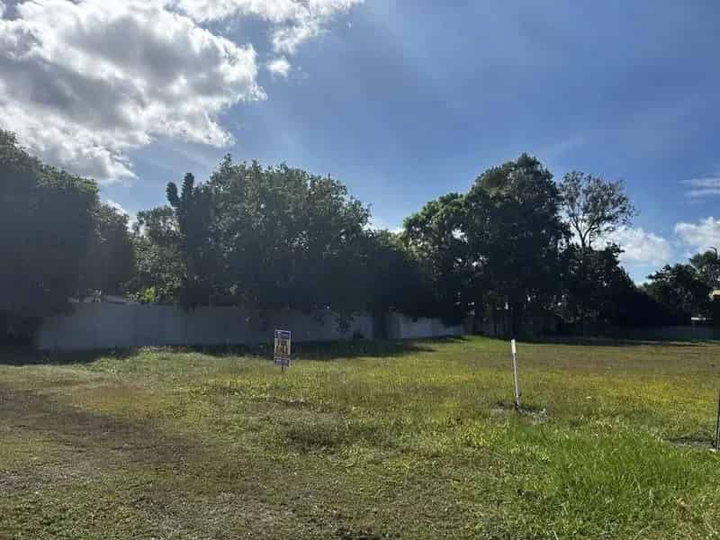 Build Your Dream Home on a 606m2 Block in Cardwell