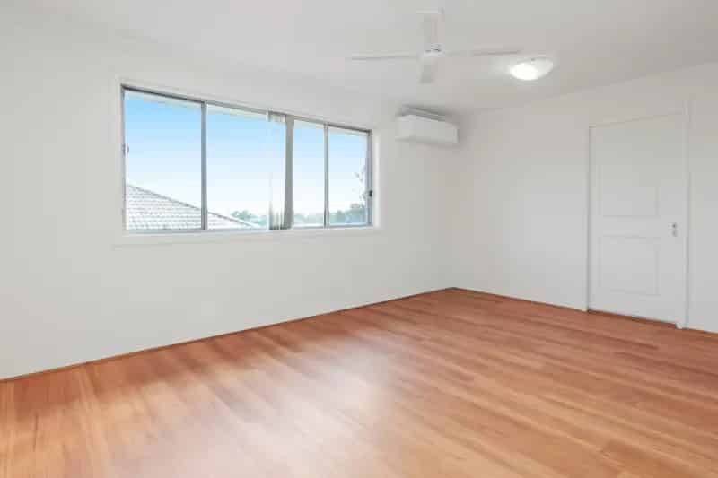 5 rooms house of 307 m² in Sydney