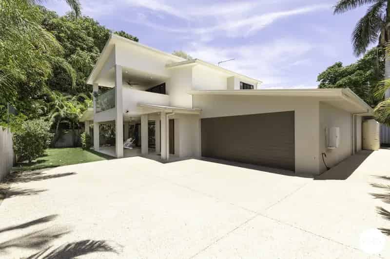 Two Homes, One Tittle - Beachfront Opportunity Offers Above $1.85 Million