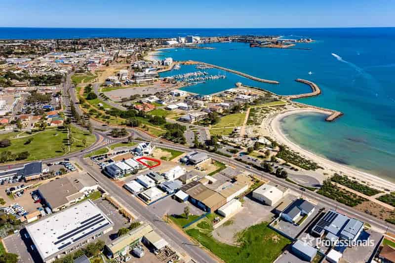 Vacant Lot for Sale in Geraldton with Ocean Views and Proximity to Amenities
