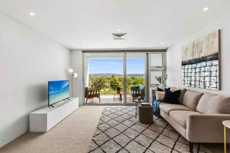 Dee Why Beach Apartment North Facing Pet Friendly Garden Apartment