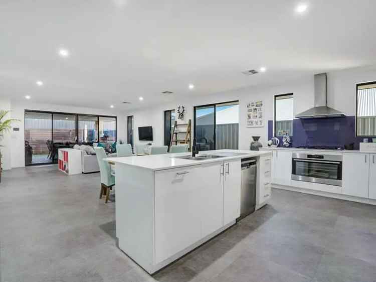 House For Sale in City of Rockingham, Western Australia