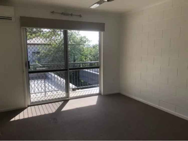 Renovated Split Level 2 Bedroom Unit - Furnished