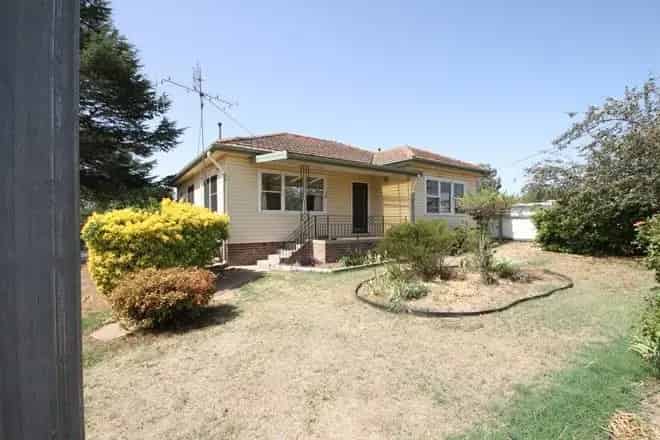 House For Sale , Yass, New South Wales