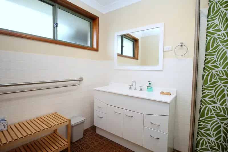Rent Shearwater House in Tuross Head with Ocean Views