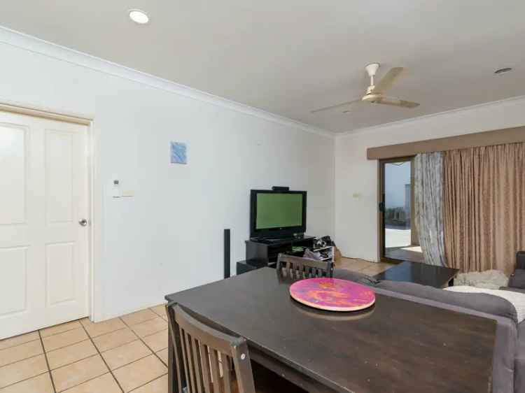 Apartment For Rent in Port Douglas, Queensland