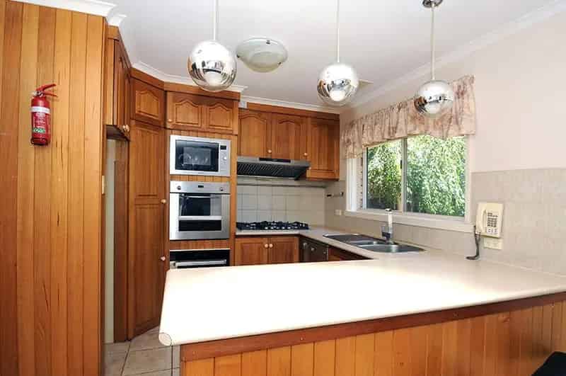 IMMACULATE 3 BEDROOM FAMILY HOME WITH UPDATES!