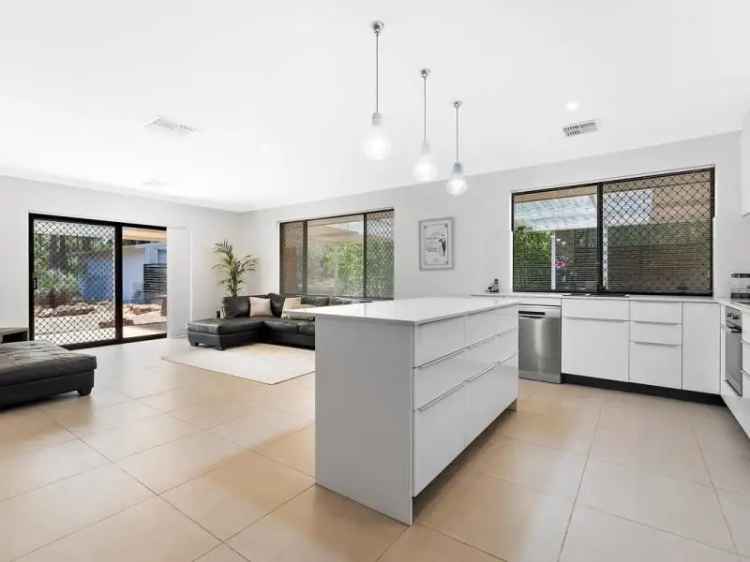 House For Sale in City Of Armadale, Western Australia