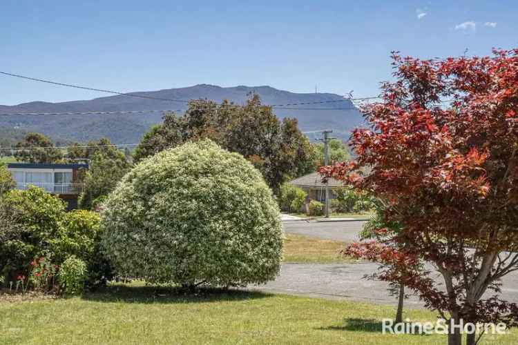 Low Maintenance Brick Home with Mountain Views Near Kingston