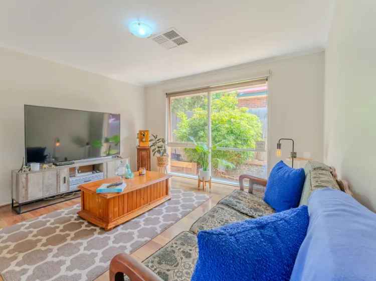 House For Sale in Melbourne, Victoria