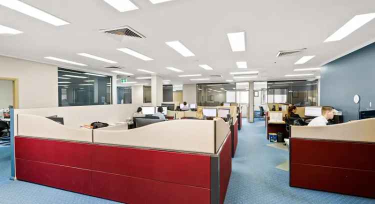 Lease Office Space in CDB Commercial Building Wollongong with Modern Fit Out