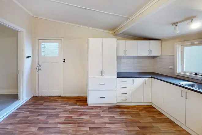 House For Rent in Melbourne, Victoria