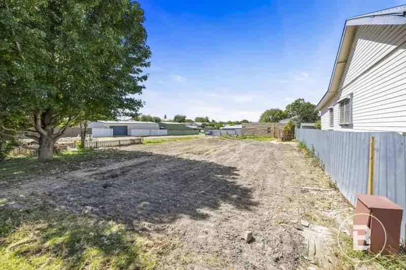 Build Land Central Ararat with Side Access for Your Dream Home
